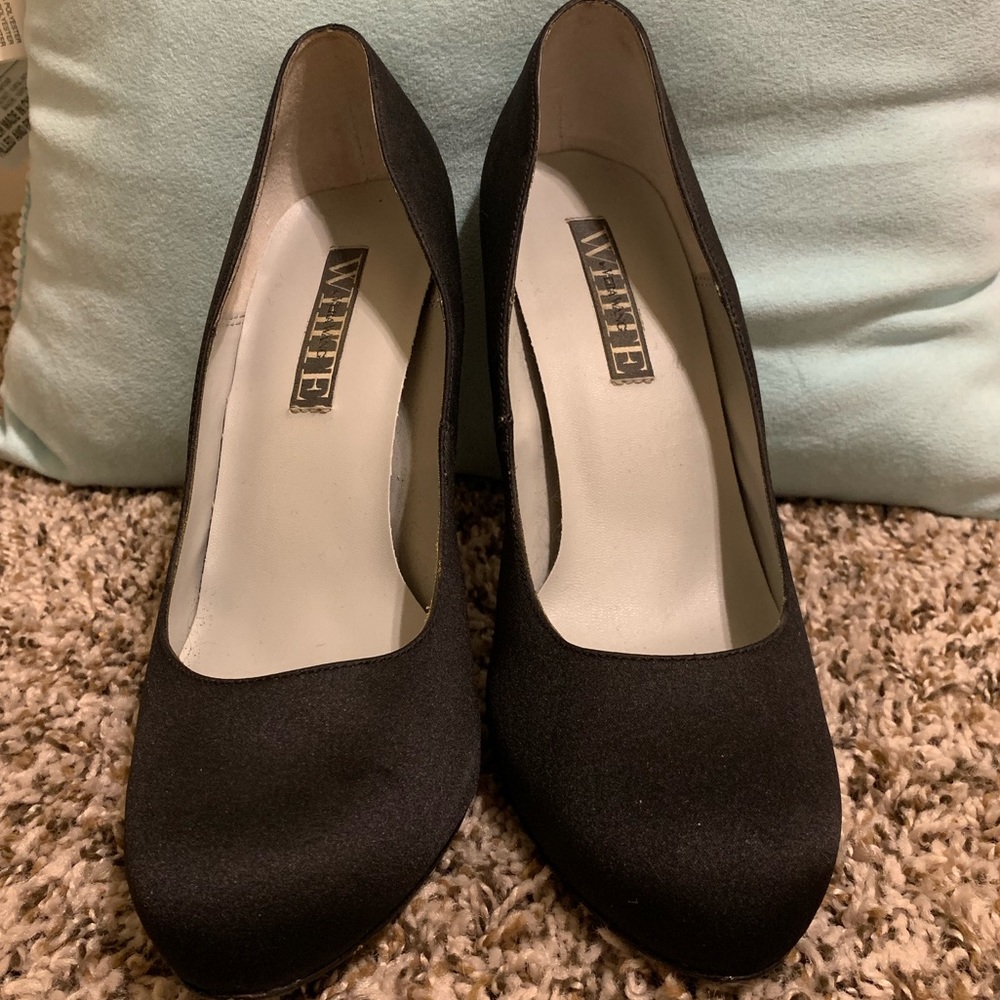White by Vera Wang Black Satin Pumps